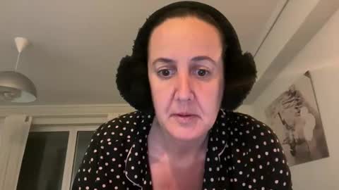 Dr. Resa online show from 04-19-26, 06:21