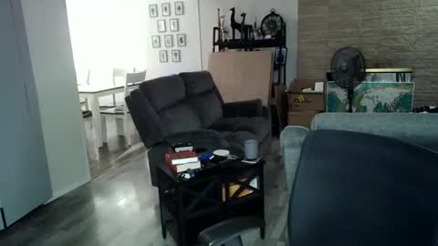 drthomaswayne online show from 10-22-25, 04:40