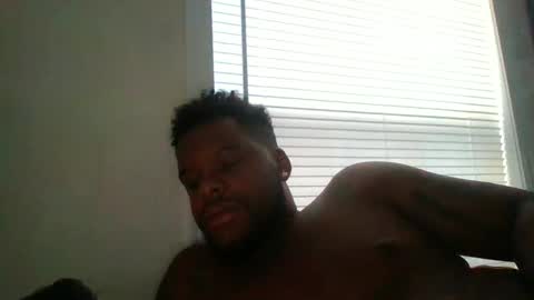 Snapshot of dsmoov_ chatting on 09-26-25, 02:54 SmoovFanz online show from 09-26-25, 02:54