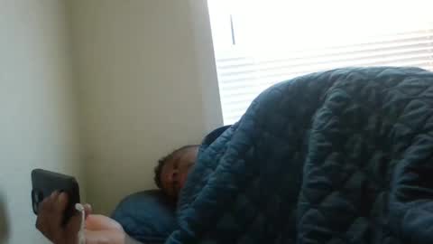 Snapshot of dsmoov_ chatting on 10-12-25, 02:27 SmoovFanz online show from 10-12-25, 02:27