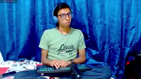 David online show from 02-18-26, 01:45