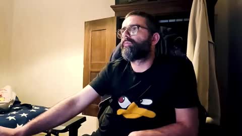 Snapshot of dubcenter chatting on 03-28-26, 06:46 dubcenter online show from 03-28-26, 06:46