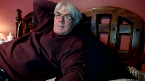 Snapshot of dug38 chatting on 12-02-24, 01:46 Doug online show from 12-02-24, 01:46