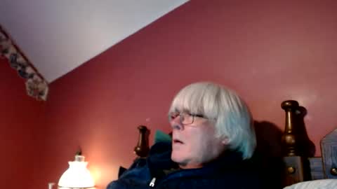 Snapshot of dug38 chatting on 01-23-25, 01:08 Doug online show from 01-23-25, 01:08