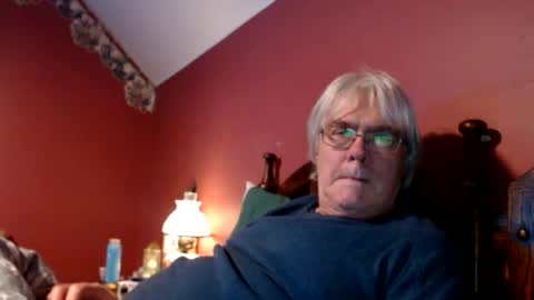 Snapshot of dug38 chatting on 02-02-25, 08:41 Doug online show from 02-02-25, 08:41