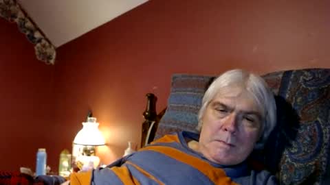 Snapshot of dug38 chatting on 02-05-25, 02:19 Doug online show from 02-05-25, 02:19