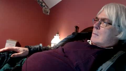 Snapshot of dug38 chatting on 02-11-25, 12:49 Doug online show from 02-11-25, 12:49
