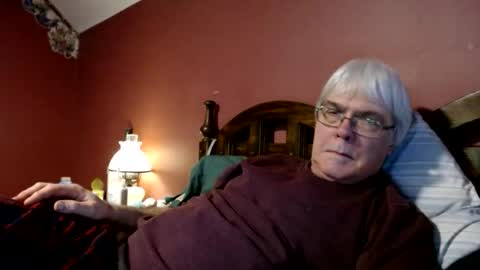Snapshot of dug38 chatting on 02-20-25, 05:07 Doug online show from 02-20-25, 05:07