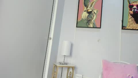 dulce__fiore07 online show from 04-17-26, 12:19