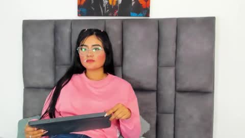 Snapshot of dulce_amg chatting on 02-14-25, 05:14 Dulce amg online show from 02-14-25, 05:14