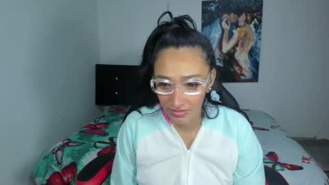 Snapshot of dulce_candy98 chatting on 01-12-26, 09:53 dulce_candy98 online show from 01-12-26, 09:53