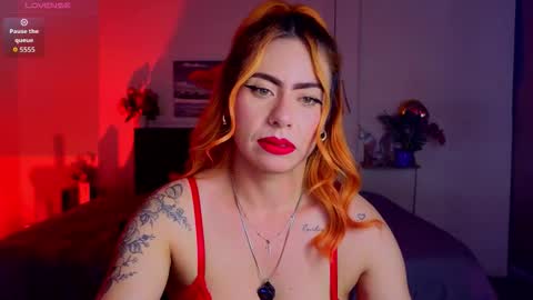 Snapshot of dulce_charlottee chatting on 10-06-25, 07:33 DULCE online show from 10-06-25, 07:33