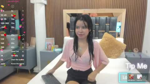 Snapshot of dulce_glamor_ chatting on 05-30-26, 11:07 Dulce online show from 05-30-26, 11:07