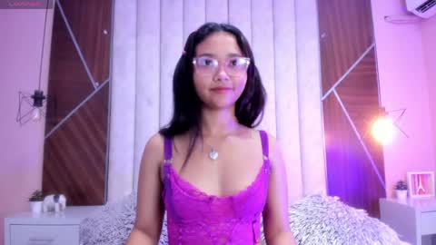 Snapshot of dulce_holy chatting on 06-04-26, 04:29 DULCE HOLY online show from 06-04-26, 04:29