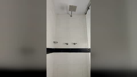 dulce_isabel_ online show from 06-24-26, 03:38
