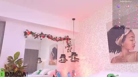 dulce_isabel_ online show from 07-08-26, 03:55
