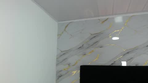 Dulce online show from 04-06-26, 04:52