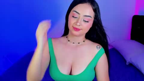 Snapshot of dulcedanii chatting on 06-12-26, 05:12 Daniela online show from 06-12-26, 05:12