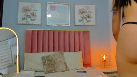 Dulce online show from 03-23-26, 01:15