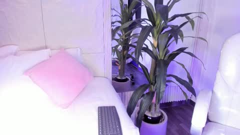 Dulce  online show from 01-15-26, 08:01