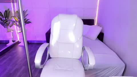 Dulce  online show from 02-09-26, 08:13