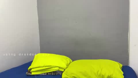 Snapshot of dulceizzy chatting on 03-22-26, 12:36 dulceizzy online show from 03-22-26, 12:36