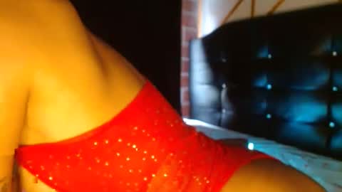 dulcelatina222 online show from 09-30-25, 10:04