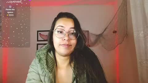 Dulce online show from 10-06-25, 04:32