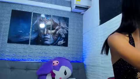 Snapshot of dulcemystery chatting on 09-27-25, 02:27 dulcemystery online show from 09-27-25, 02:27