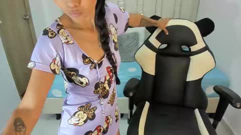 Snapshot of dulcesofia18 chatting on 02-03-26, 12:42 Dulce Sofia online show from 02-03-26, 12:42