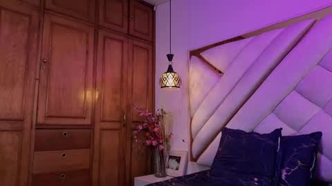 Dulce online show from 01-14-26, 01:28