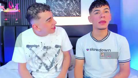 Snapshot of duolust chatting on 11-22-25, 12:37 Thomas and Noah online show from 11-22-25, 12:37