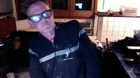Snapshot of durakbrina chatting on 12-11-24, 03:13 Durakbrina online show from 12-11-24, 03:13