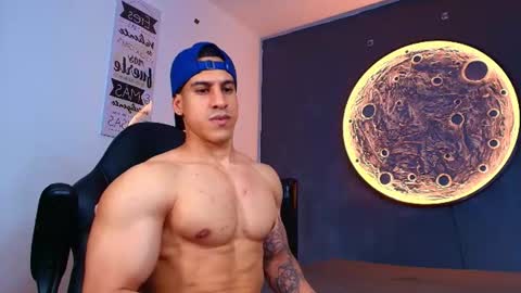 duran_dhikol1 online show from 07-25-26, 11:35