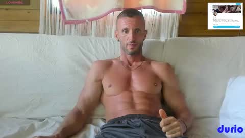 Durio online show from 02-04-26, 05:52