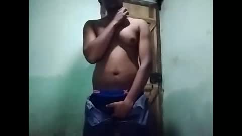 Snapshot of duskytamilkarthik chatting on 11-28-25, 10:40 duskytamilkarthik online show from 11-28-25, 10:40