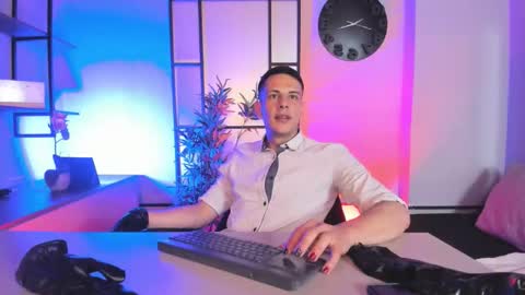 Dustin Sonne online show from 03-07-26, 03:47