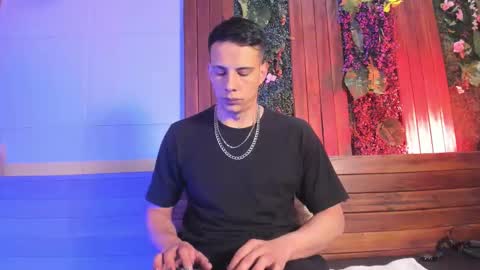 Dustin Sonne online show from 03-09-26, 03:32