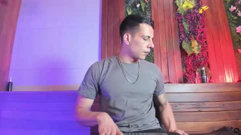 Dustin Sonne online show from 03-18-26, 03:31