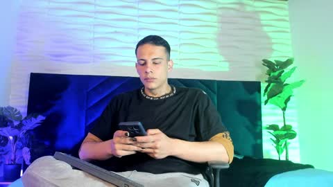 Dustin Sonne online show from 04-02-26, 03:37