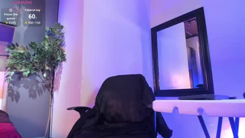 Snapshot of dustin_sonne chatting on 05-06-26, 03:46 Dustin Sonne online show from 05-06-26, 03:46