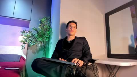 Snapshot of dustin_sonne chatting on 06-03-26, 03:31 Dustin Sonne online show from 06-03-26, 03:31