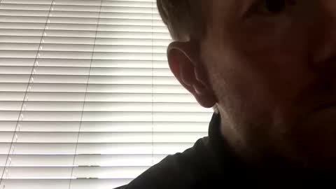 Snapshot of dustinthesweettalker chatting on 05-12-26, 09:12 Dustinthesweettalker online show from 05-12-26, 09:12
