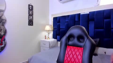 DUSTYN MICHELLE online show from 06-24-26, 07:24