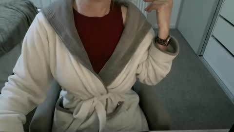 Ambertje040 online show from 04-23-26, 08:13