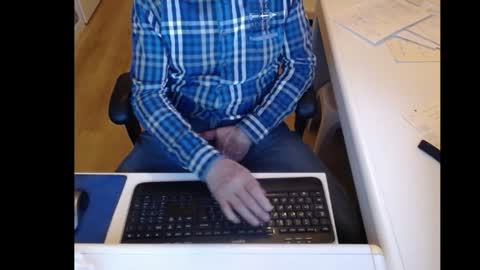 dutchpornking2 online show from 02-06-25, 05:19