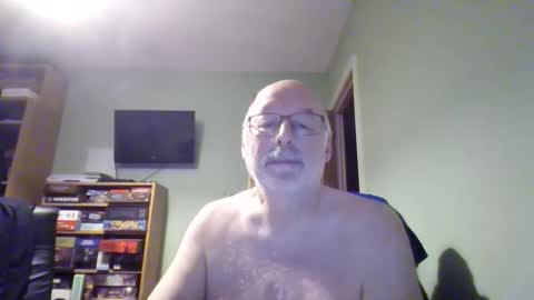 DutchUncleJohn online show from 11-14-25, 04:28