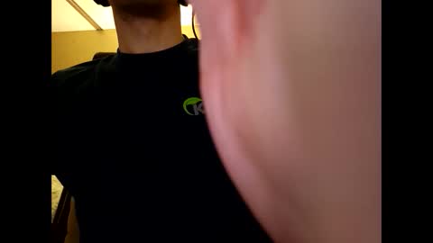 Snapshot of dvelope chatting on 09-20-25, 09:21 dVe1oPe online show from 09-20-25, 09:21