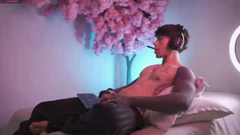 Dwayne xx online show from 07-16-26, 01:22