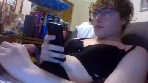 dwhouser2005 online show from 03-01-26, 01:07